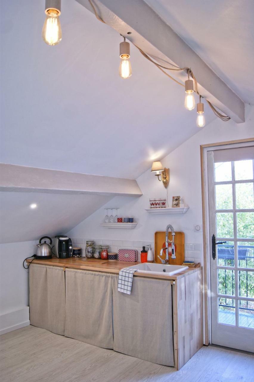 Le Grenier De Louisette Bed & Breakfast Libourne Eksteriør bilde